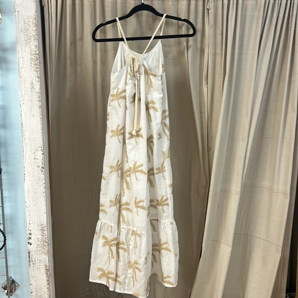 NWT White Palm Tree Embroidered Midi Dress - Very J - Picture 2 of 5